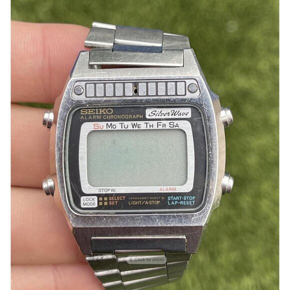 Lot of 3 - Vintage Seiko Digital Watches 1980s - Picture 5 of 8